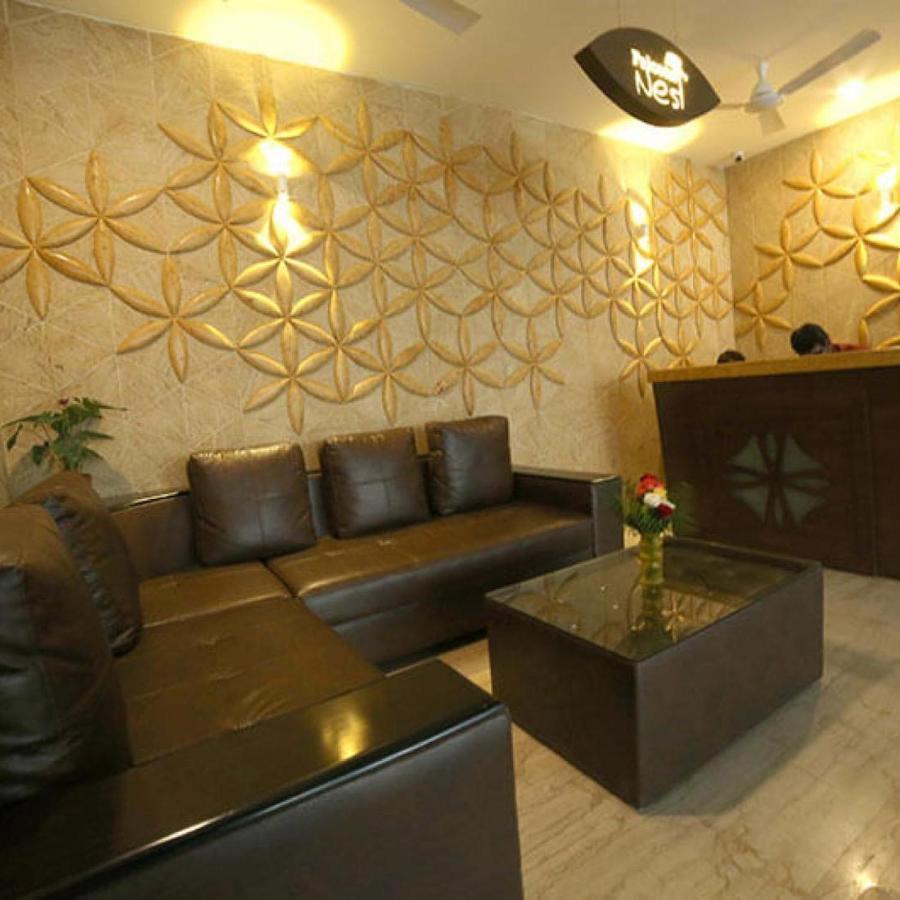 La Riviera Suites Madhapur Хидерабад Екстериор снимка